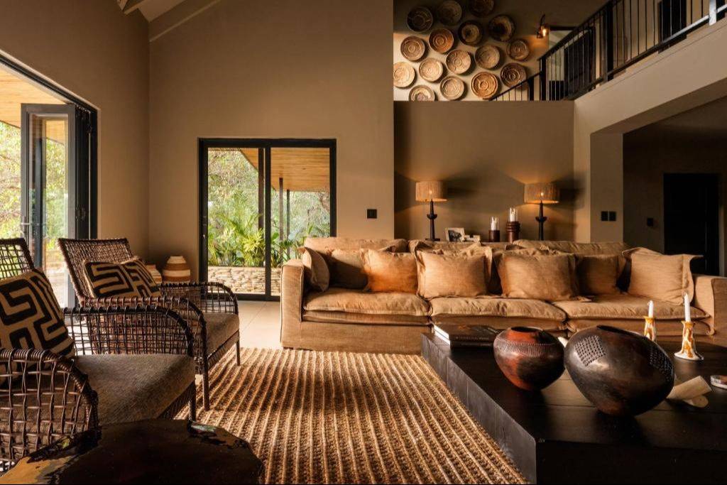 The lodge living room